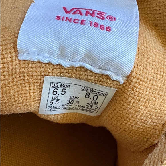 Vans Sneakers in Tan and Pink - Picture 6 of 6